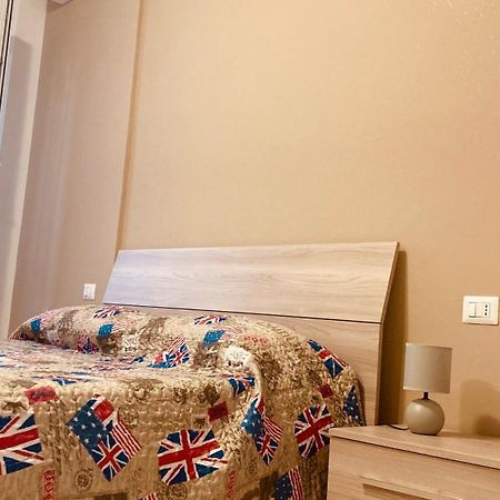 La Casa Di Marta Apartment คอร์ซิโก ภายนอก รูปภาพ