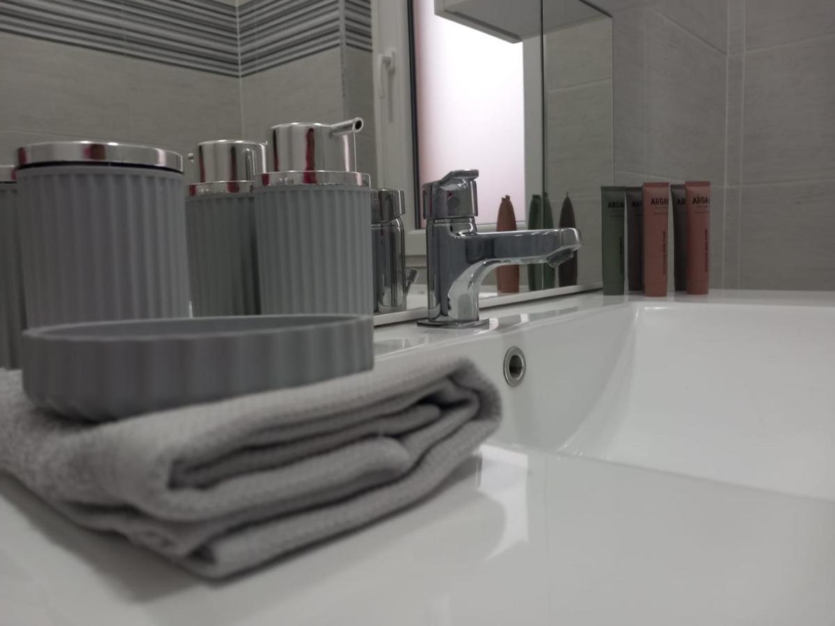 La Casa Di Marta Apartment คอร์ซิโก ภายนอก รูปภาพ