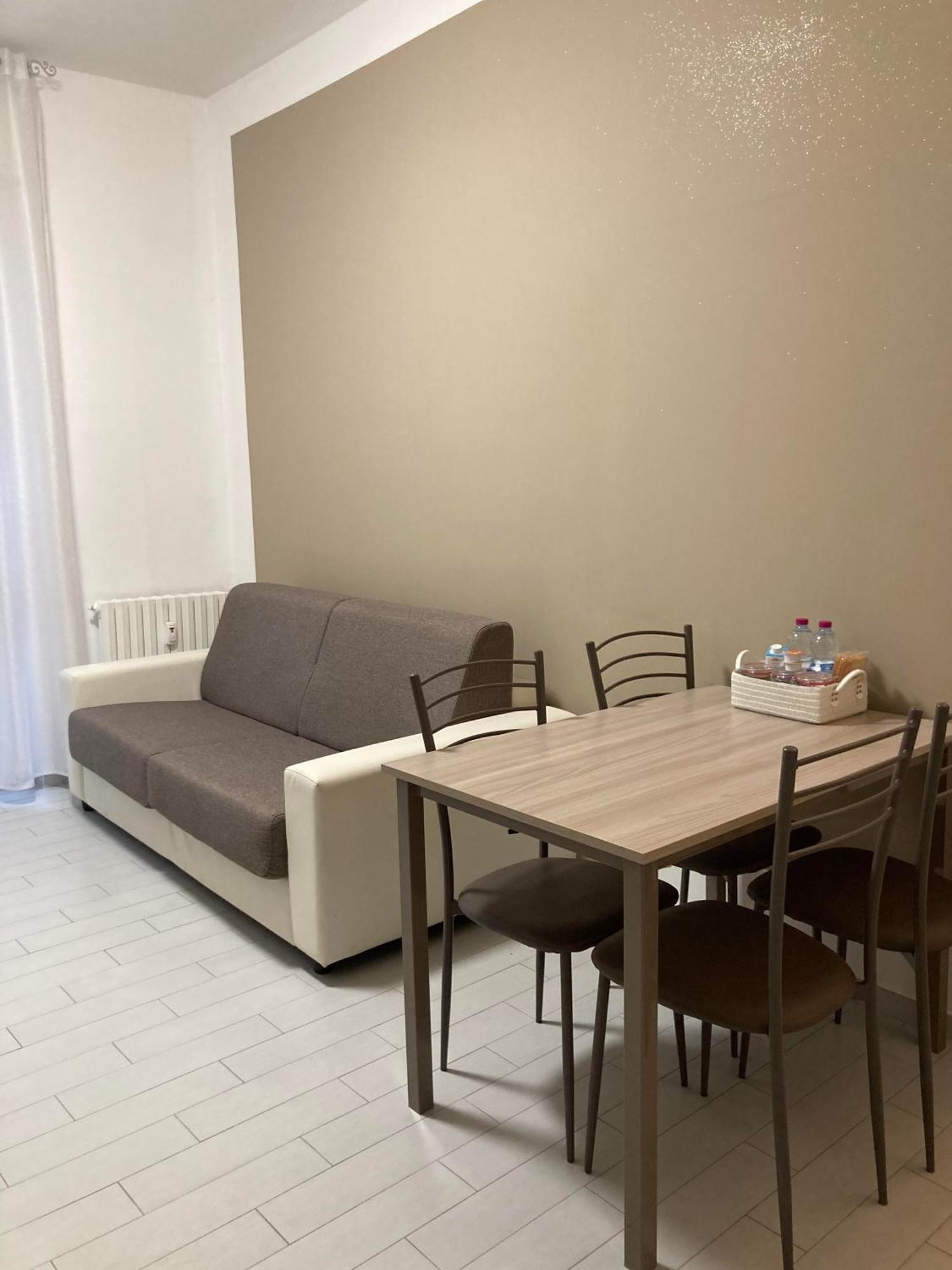 La Casa Di Marta Apartment คอร์ซิโก ภายนอก รูปภาพ